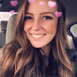 Meet your Posher, Caitlin